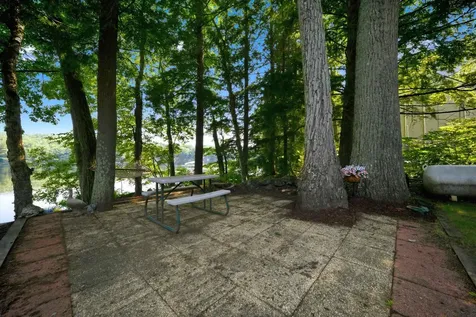54 Emerald Drive Hillsborough NH 03244