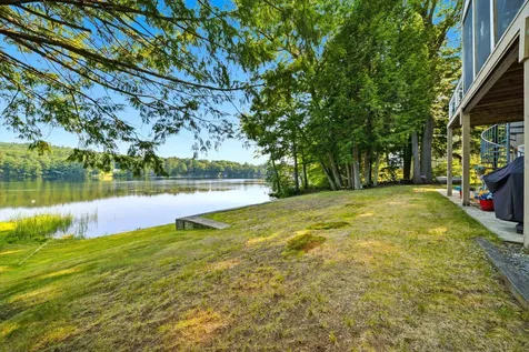 54 Emerald Drive Hillsborough NH 03244
