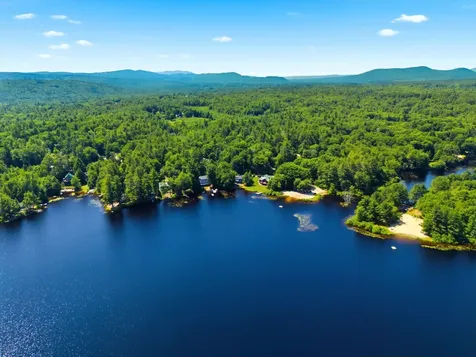 54 Emerald Drive Hillsborough NH 03244
