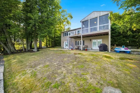 54 Emerald Drive Hillsborough NH 03244