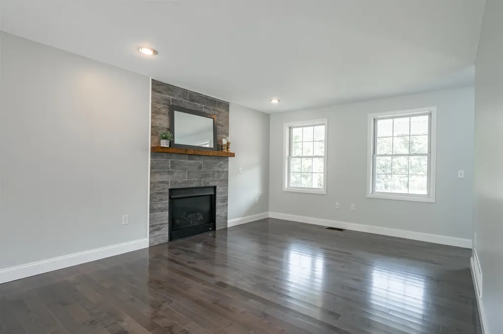 266 Kent Farm Road Hampstead NH 03841