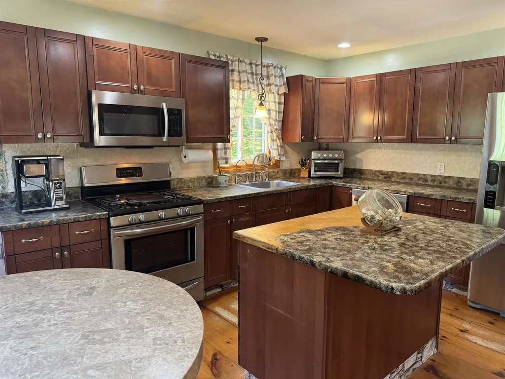 107 Blake Hill Road Ossipee NH 03814