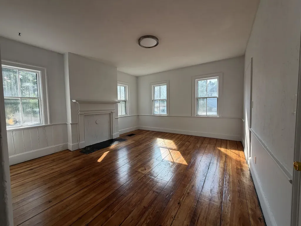 4 Washington Street Concord NH 03303