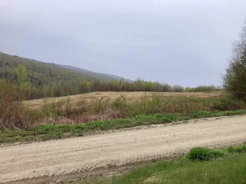 124 Brock Hill Road Bridgewater NH 03222