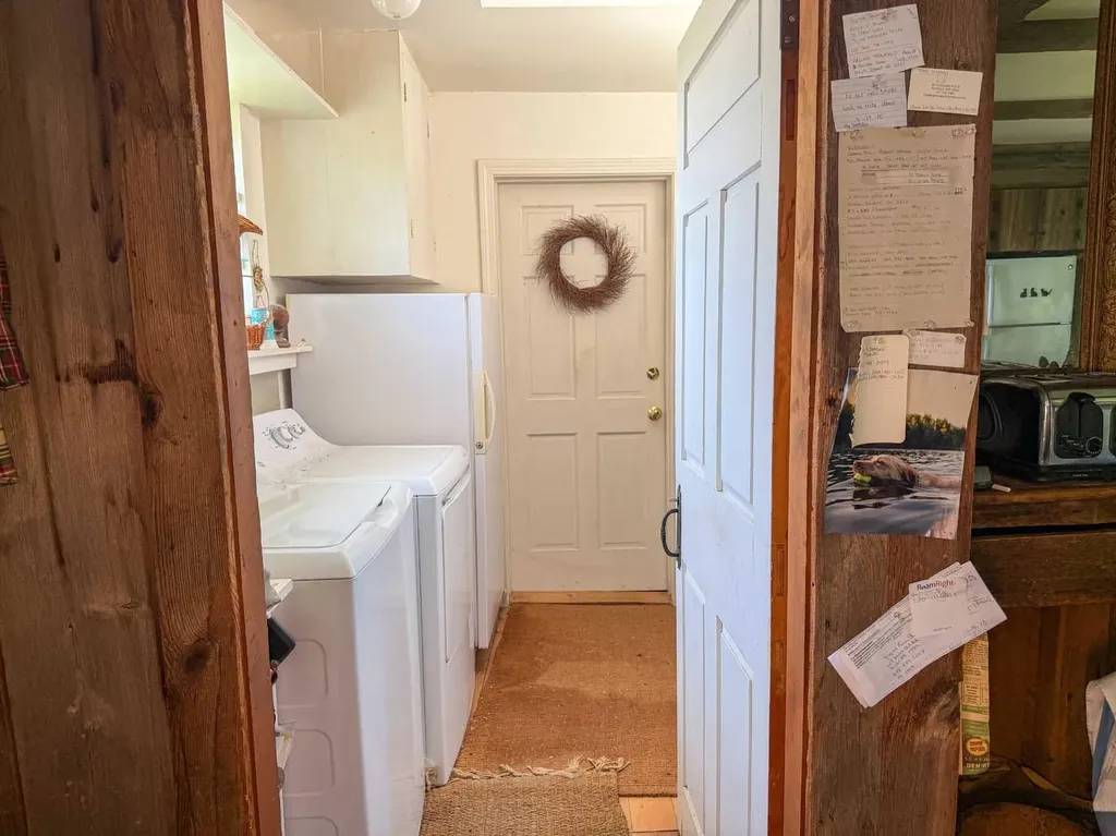 124 Brock Hill Road Bridgewater NH 03222