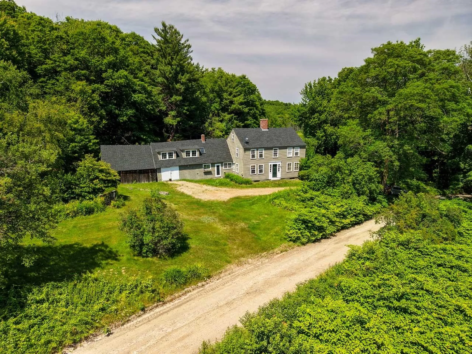 124 Brock Hill Road Bridgewater NH 03222