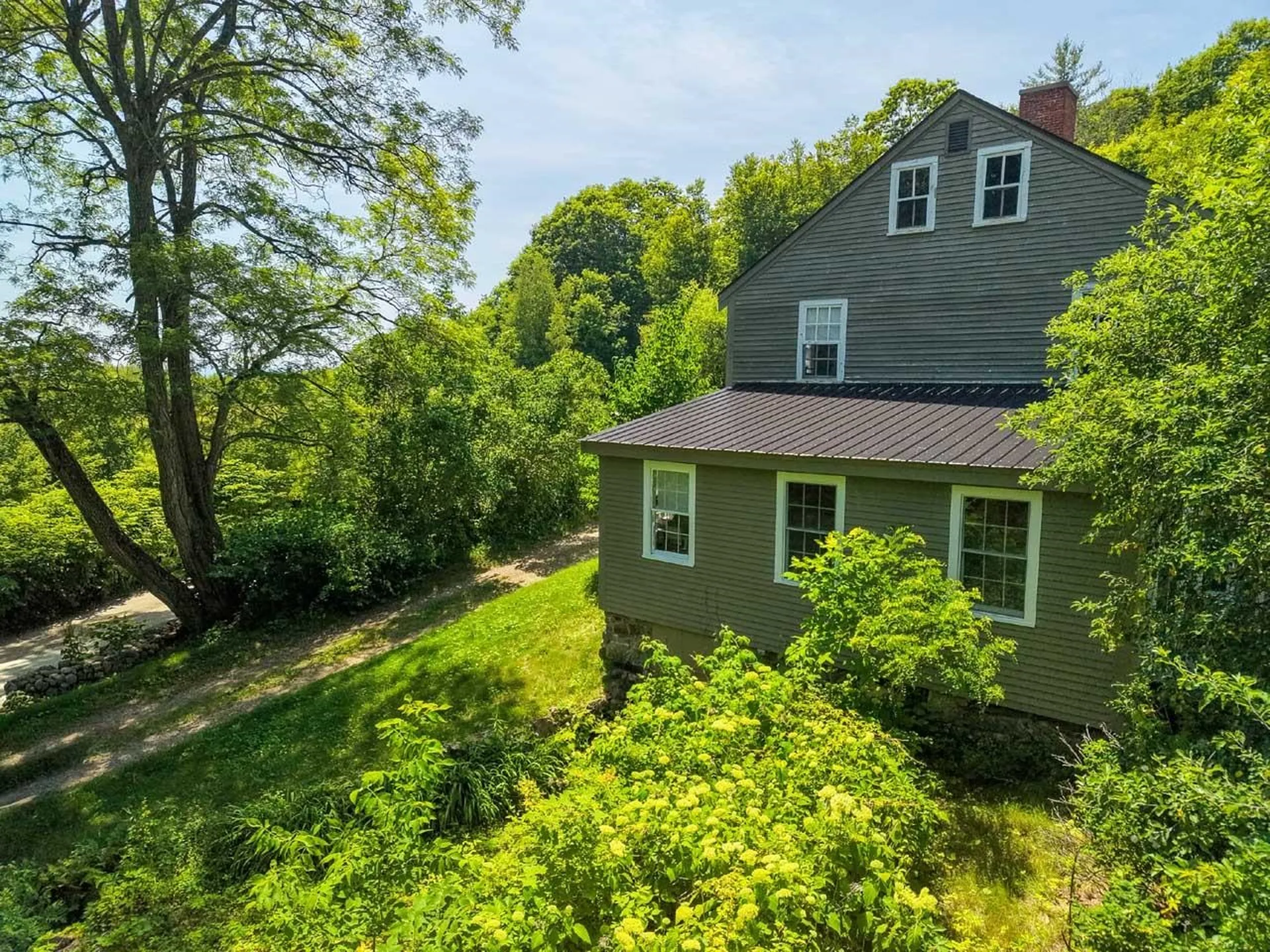 124 Brock Hill Road Bridgewater NH 03222