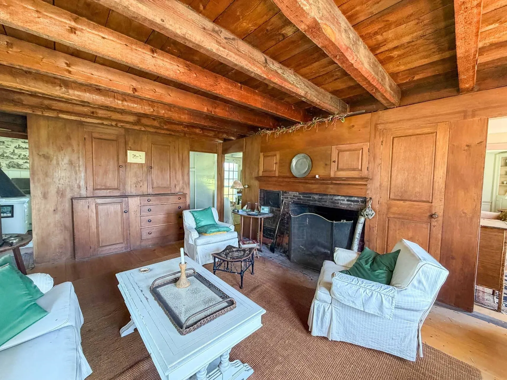 124 Brock Hill Road Bridgewater NH 03222
