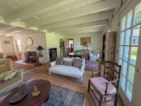 124 Brock Hill Road Bridgewater NH 03222