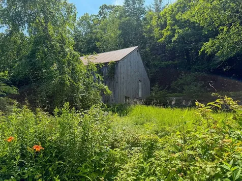 124 Brock Hill Road Bridgewater NH 03222