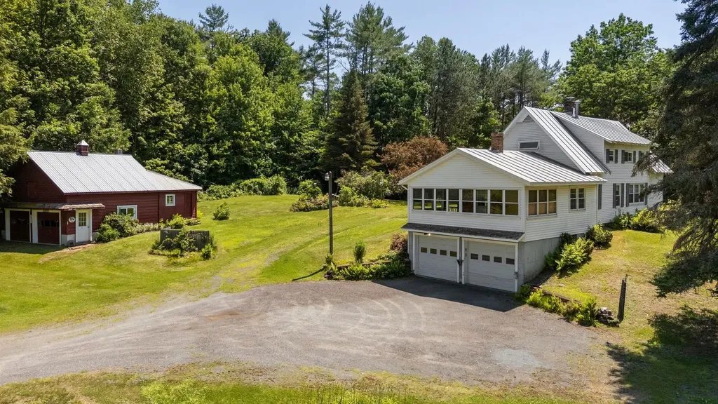 140 Haven Cemetery Road Royalton VT 05068
