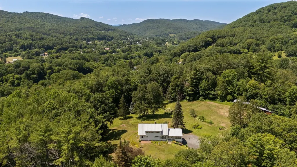 140 Haven Cemetery Road Royalton VT 05068