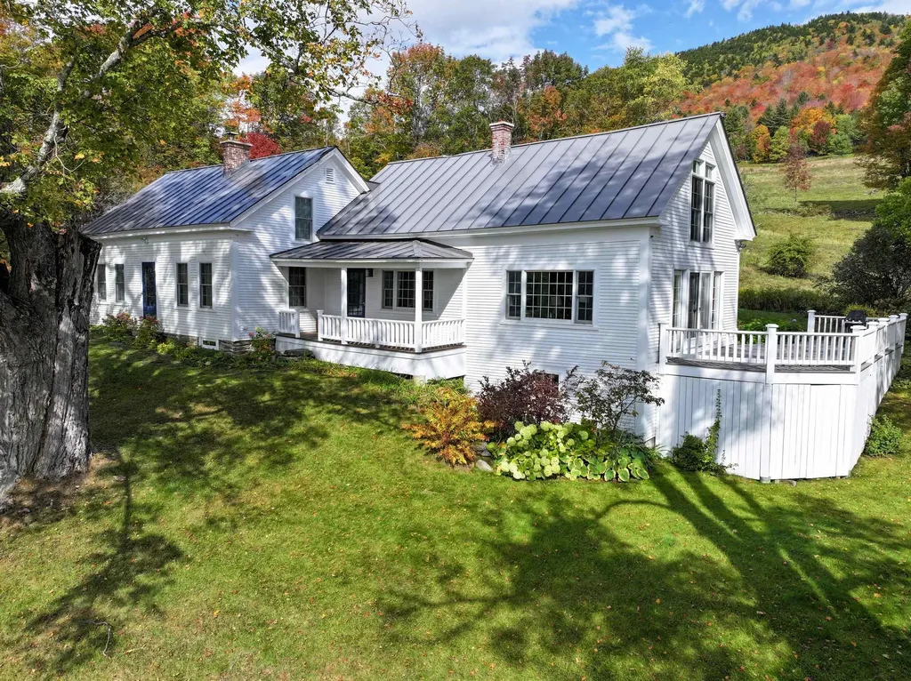 986 North Hollow Road Rochester VT 05767