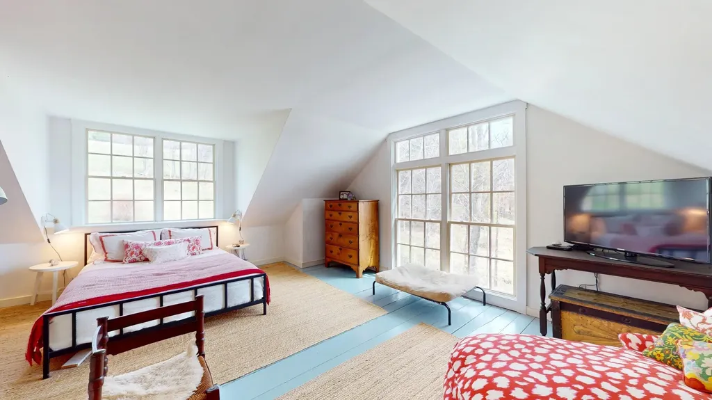 986 North Hollow Road Rochester VT 05767
