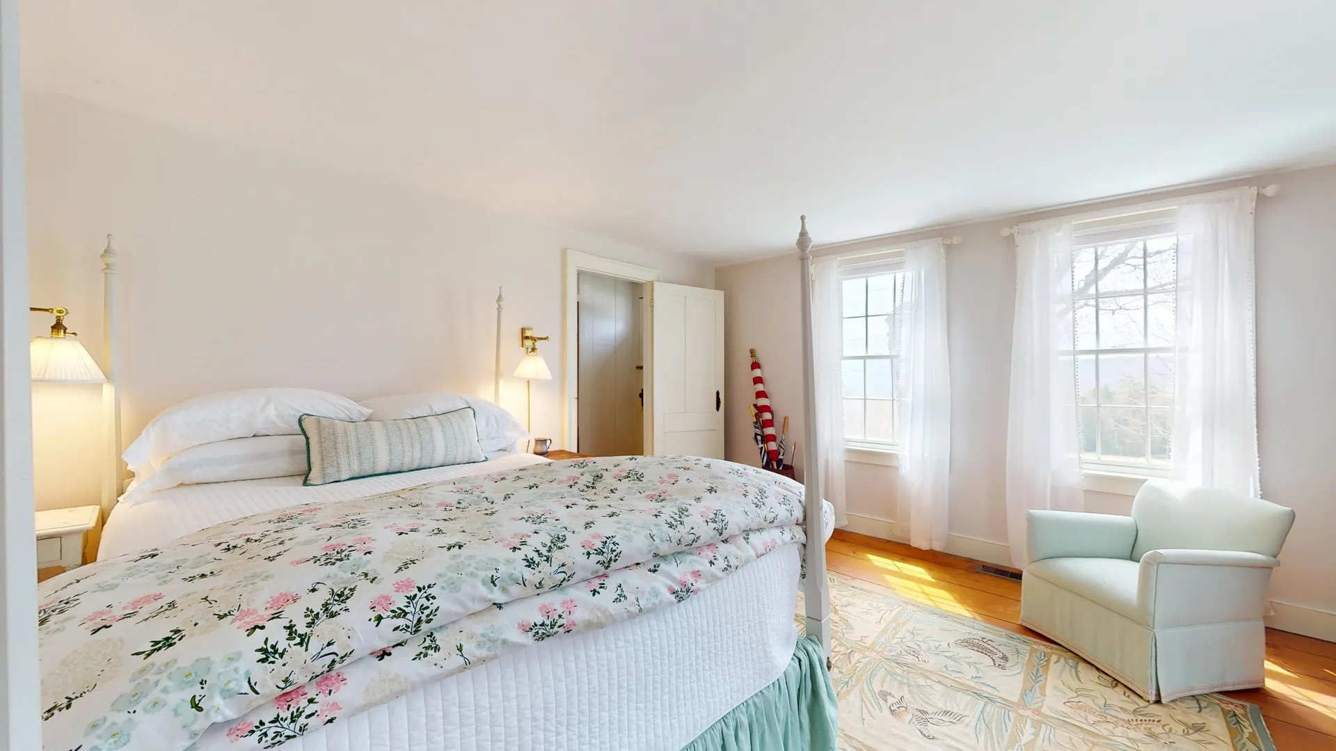 986 North Hollow Road Rochester VT 05767
