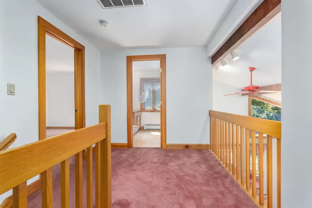106 Livingston Road Meredith NH 03253