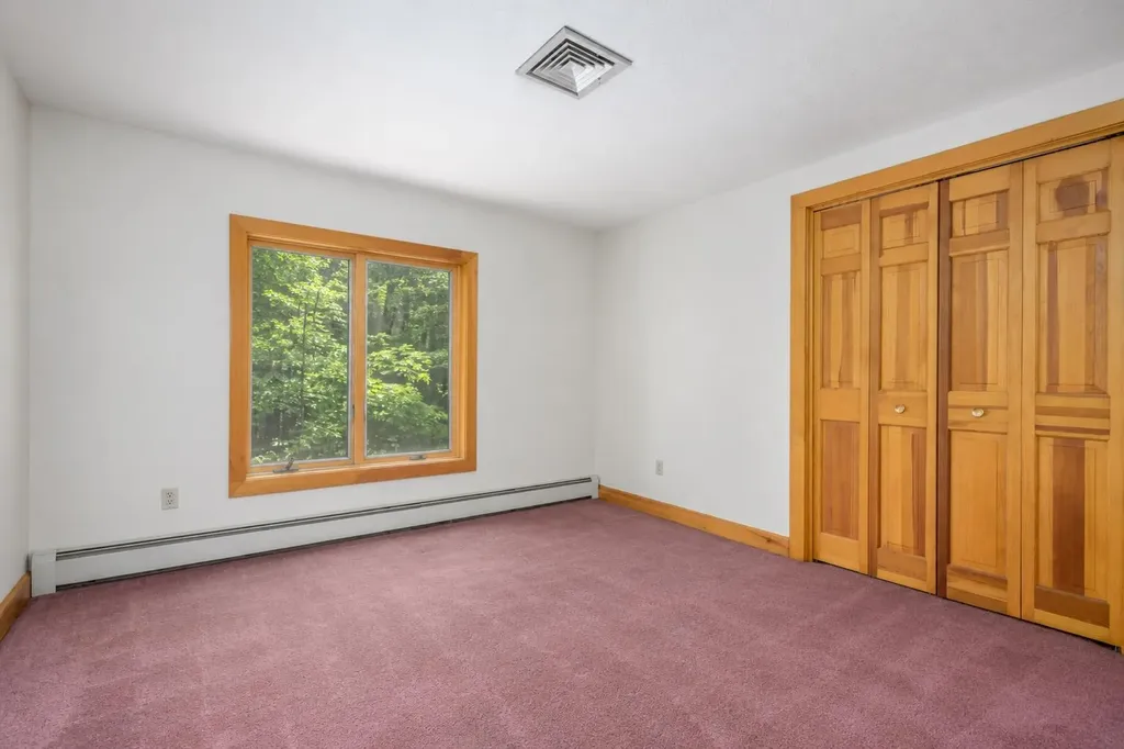 106 Livingston Road Meredith NH 03253
