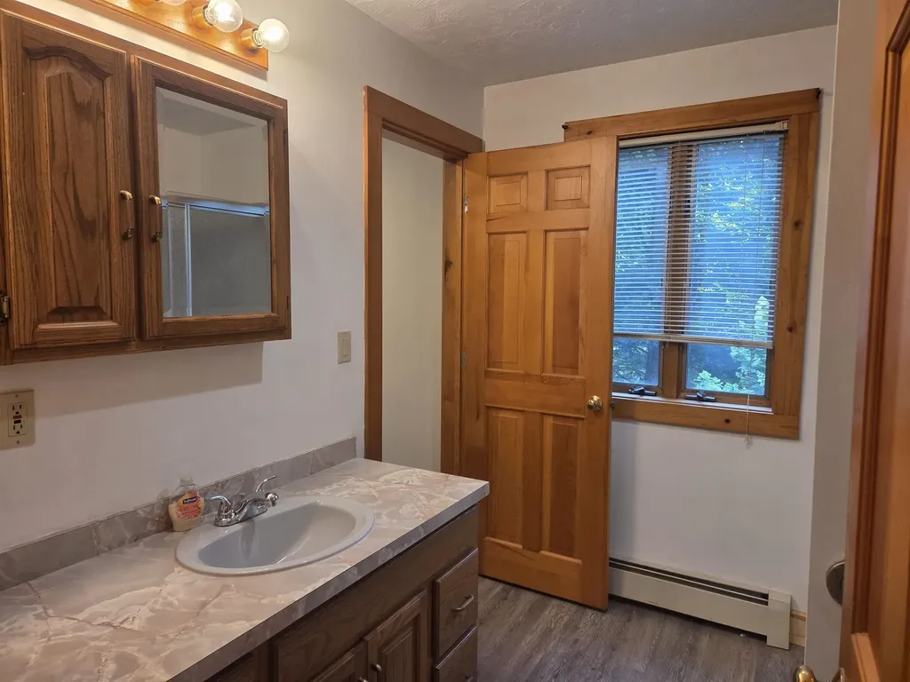 106 Livingston Road Meredith NH 03253