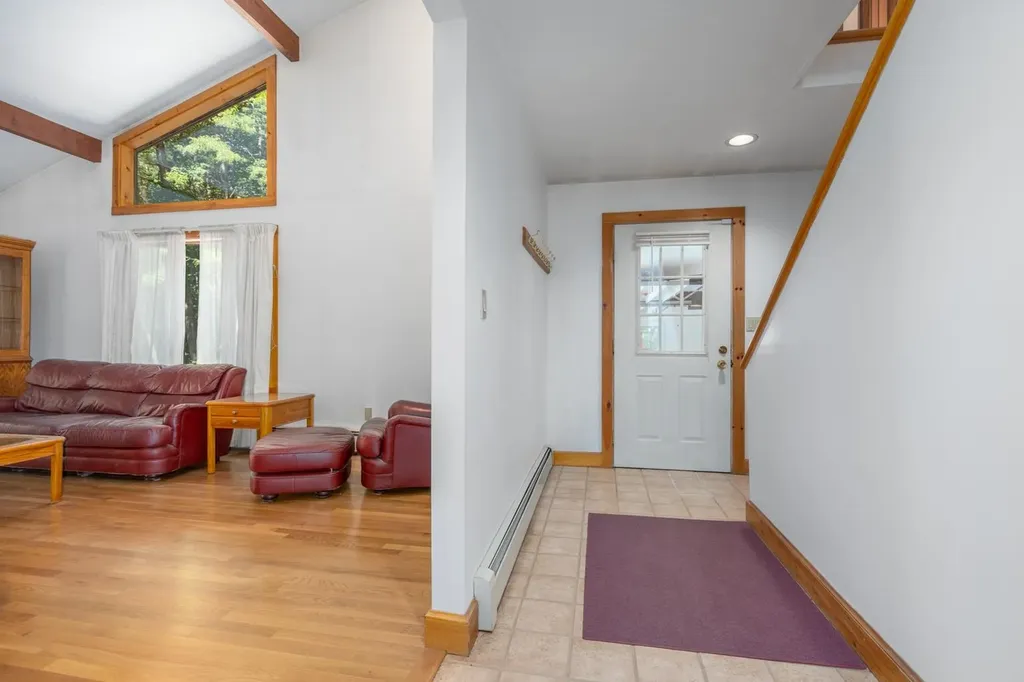 106 Livingston Road Meredith NH 03253