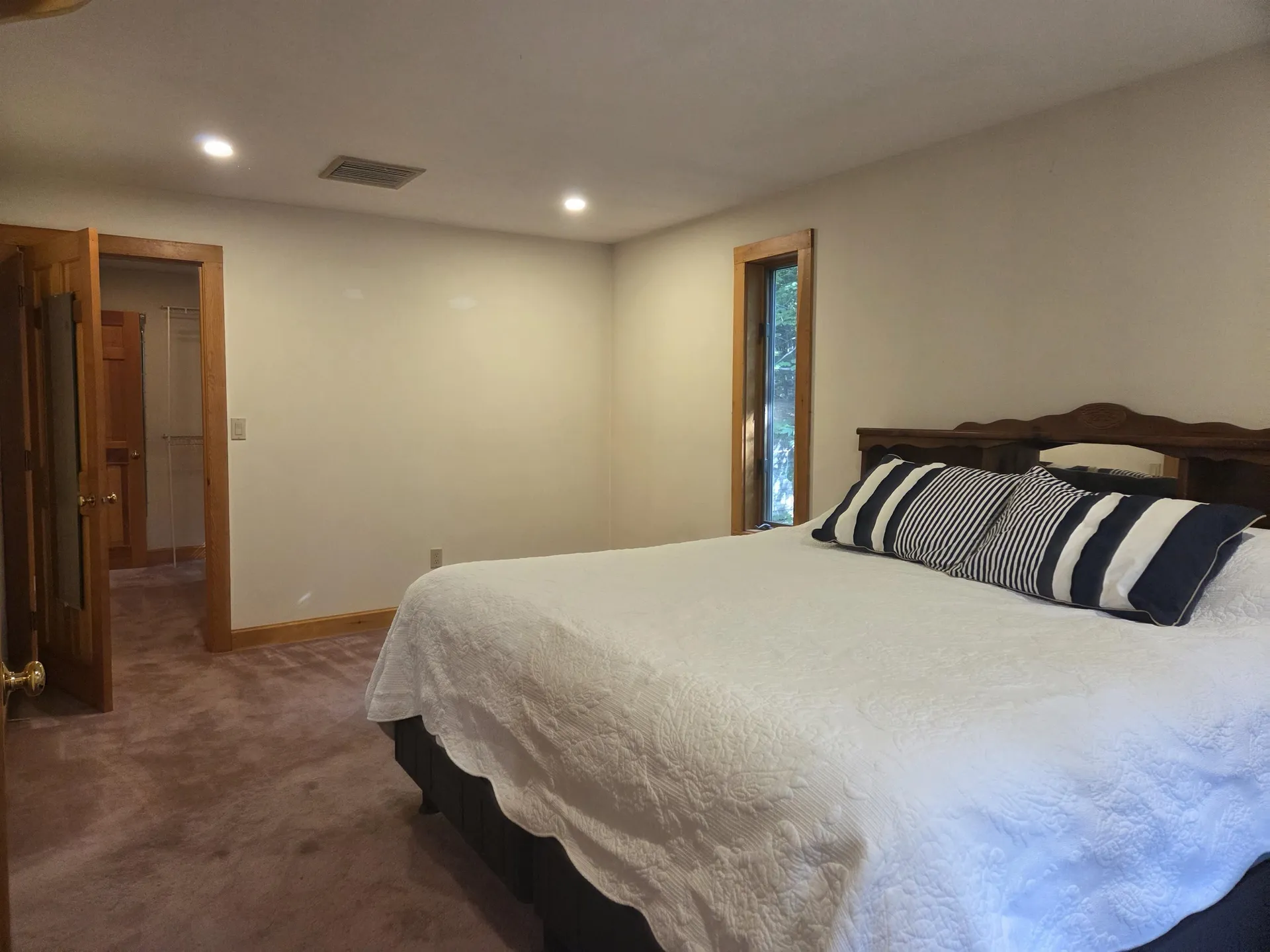 106 Livingston Road Meredith NH 03253