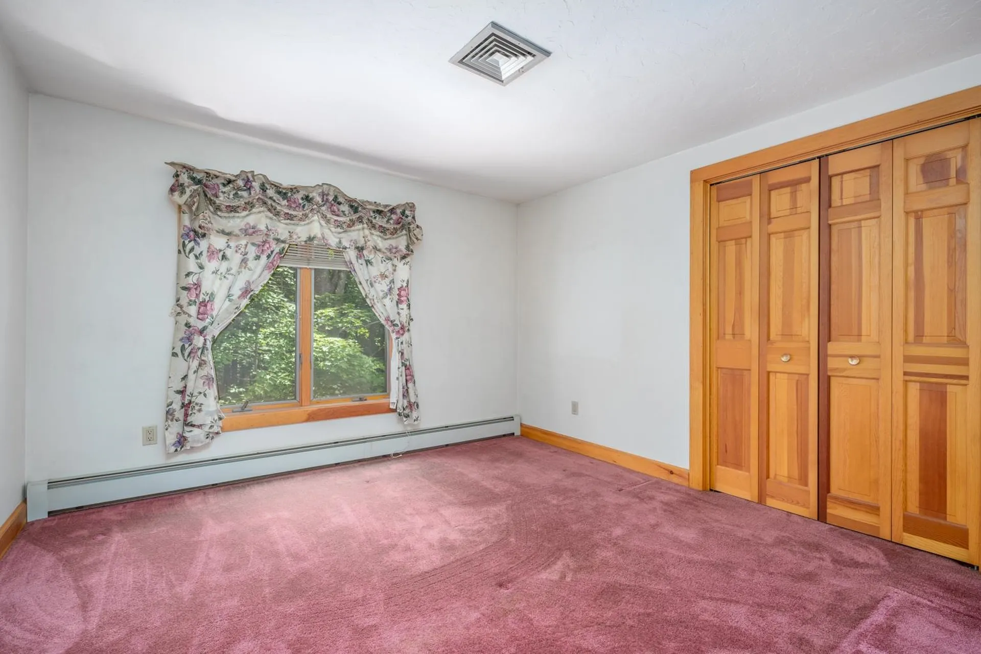 106 Livingston Road Meredith NH 03253