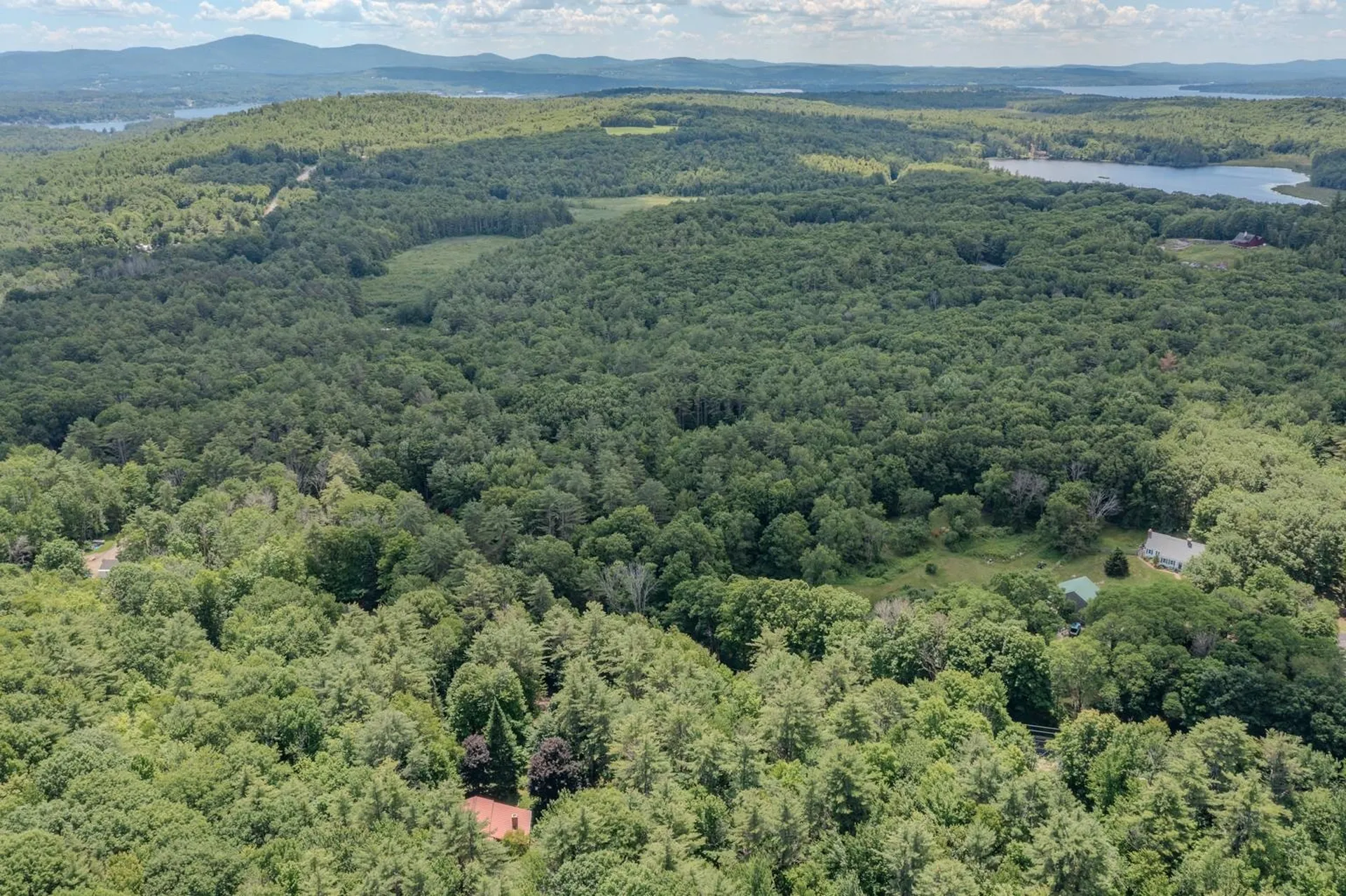 106 Livingston Road Meredith NH 03253
