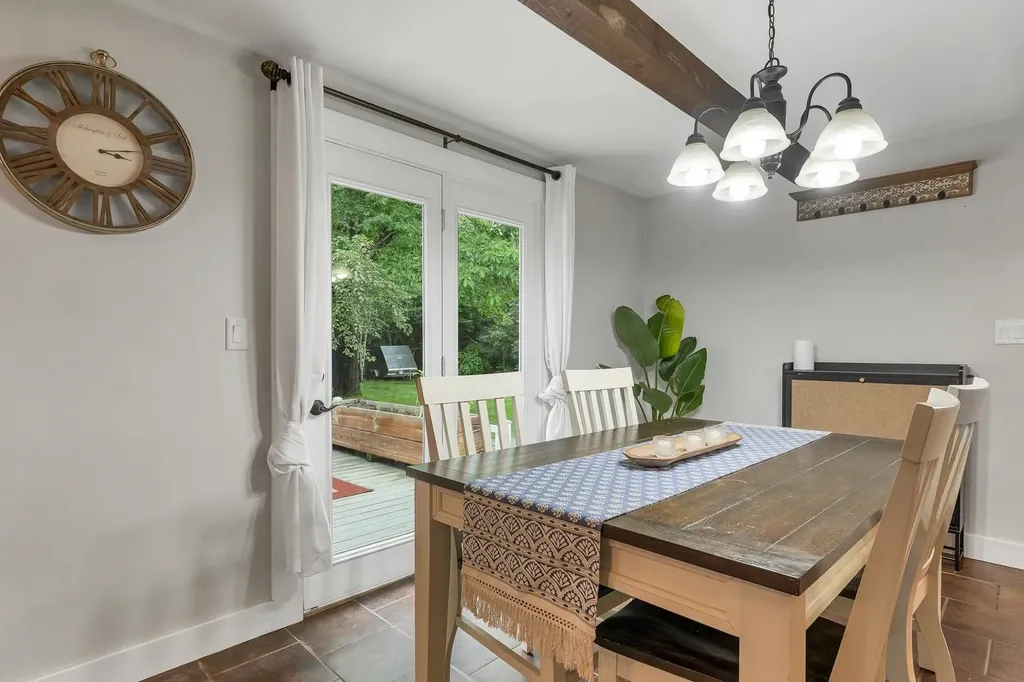92 White Oak Road Gilmanton NH 03837