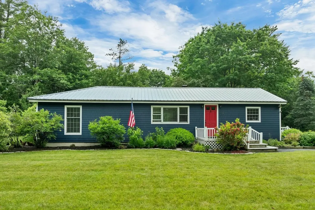 92 White Oak Road Gilmanton NH 03837