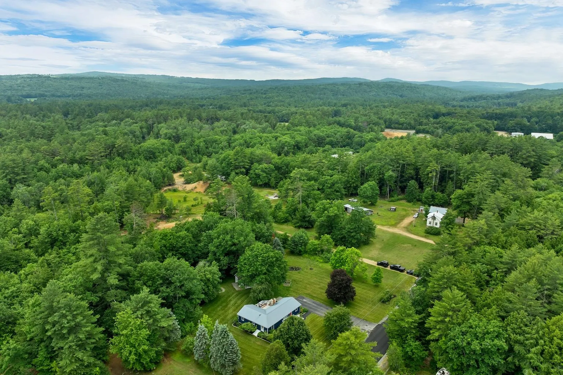 92 White Oak Road Gilmanton NH 03837