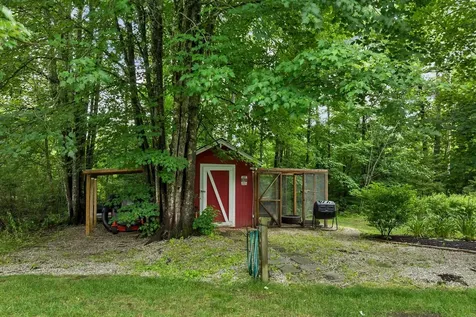92 White Oak Road Gilmanton NH 03837