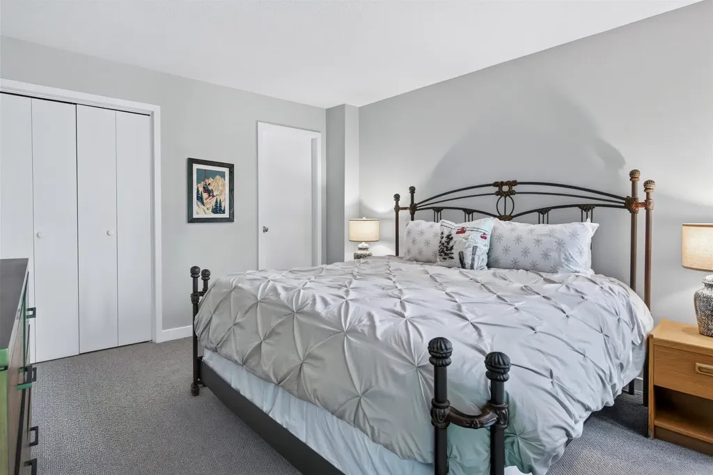 41 High Point Drive Stratton VT 05155