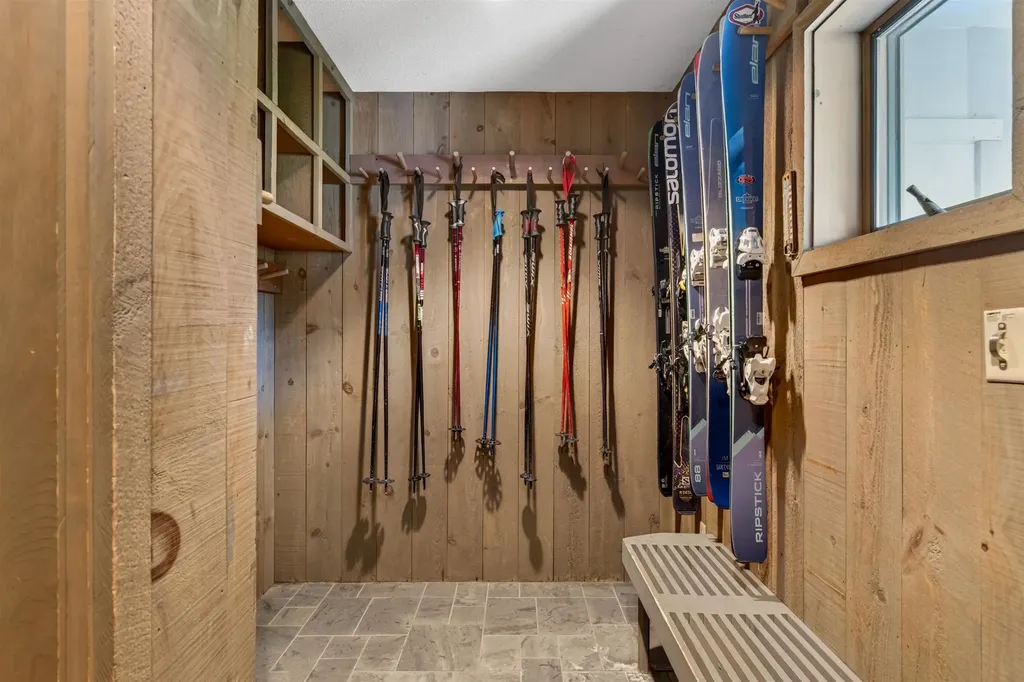 41 High Point Drive Stratton VT 05155
