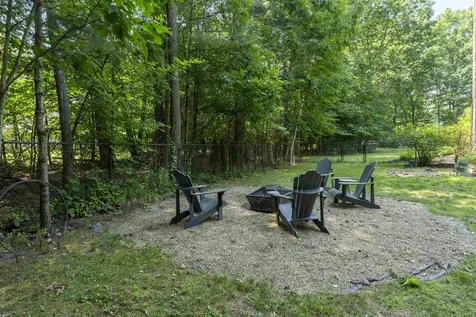 30 Lynne Drive Hollis NH 03049