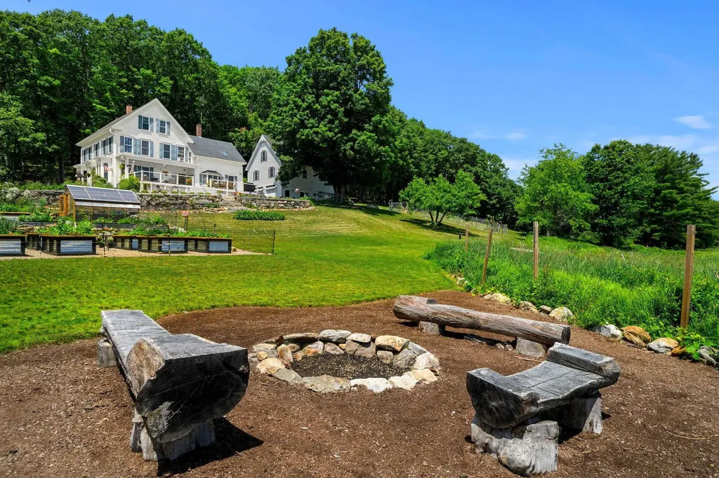 1080 N Barnstead Road Barnstead NH 03225