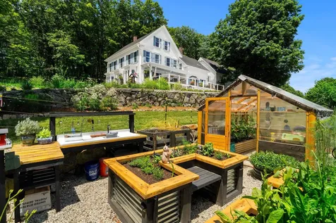 1080 N Barnstead Road Barnstead NH 03225