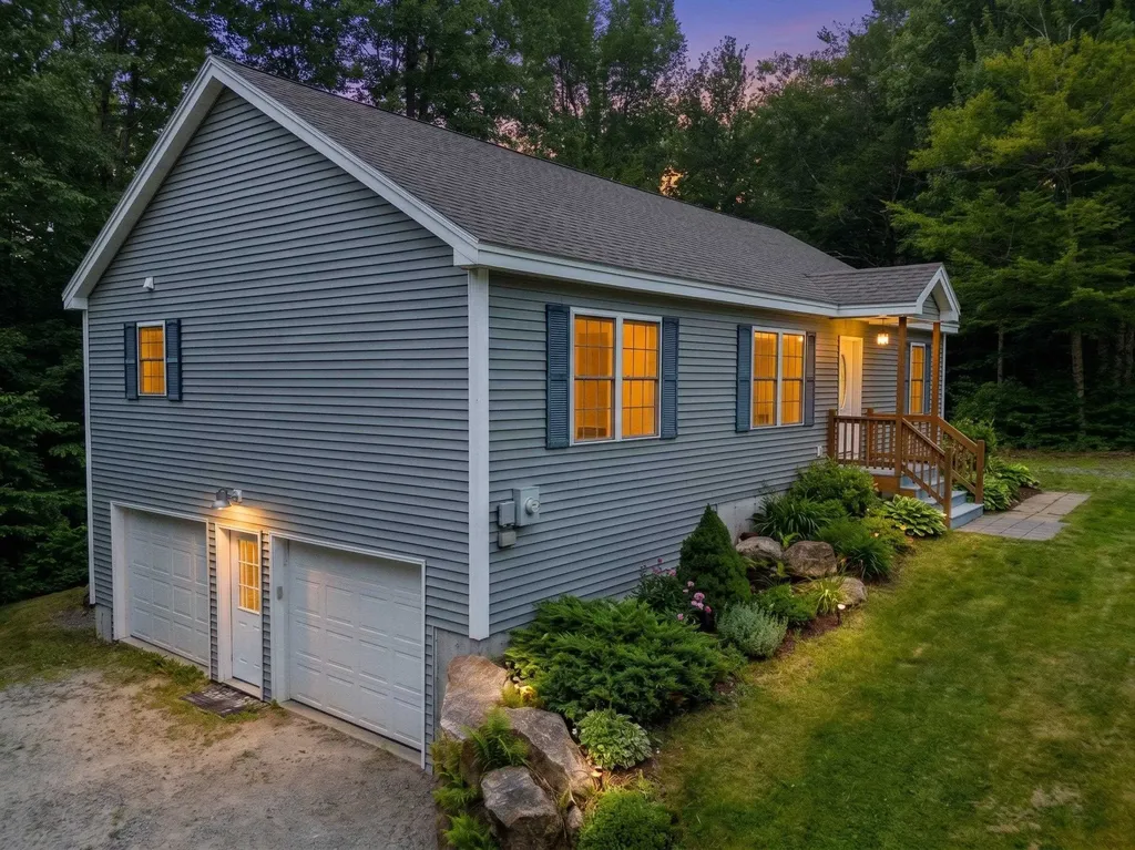 316 Fox Hill Road Stoddard NH 03464