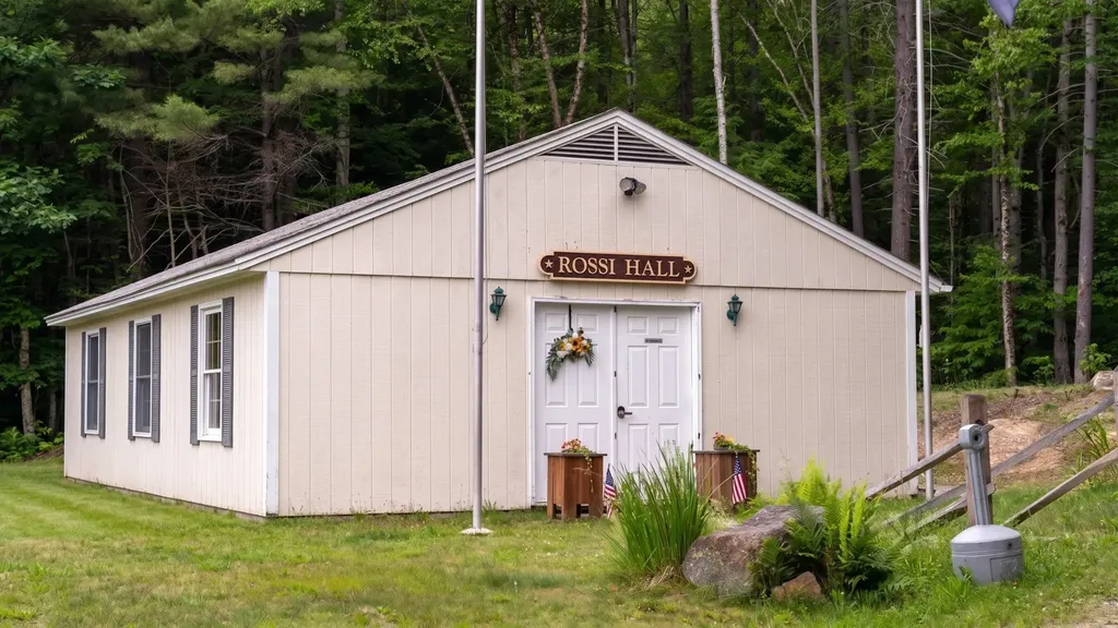 316 Fox Hill Road Stoddard NH 03464