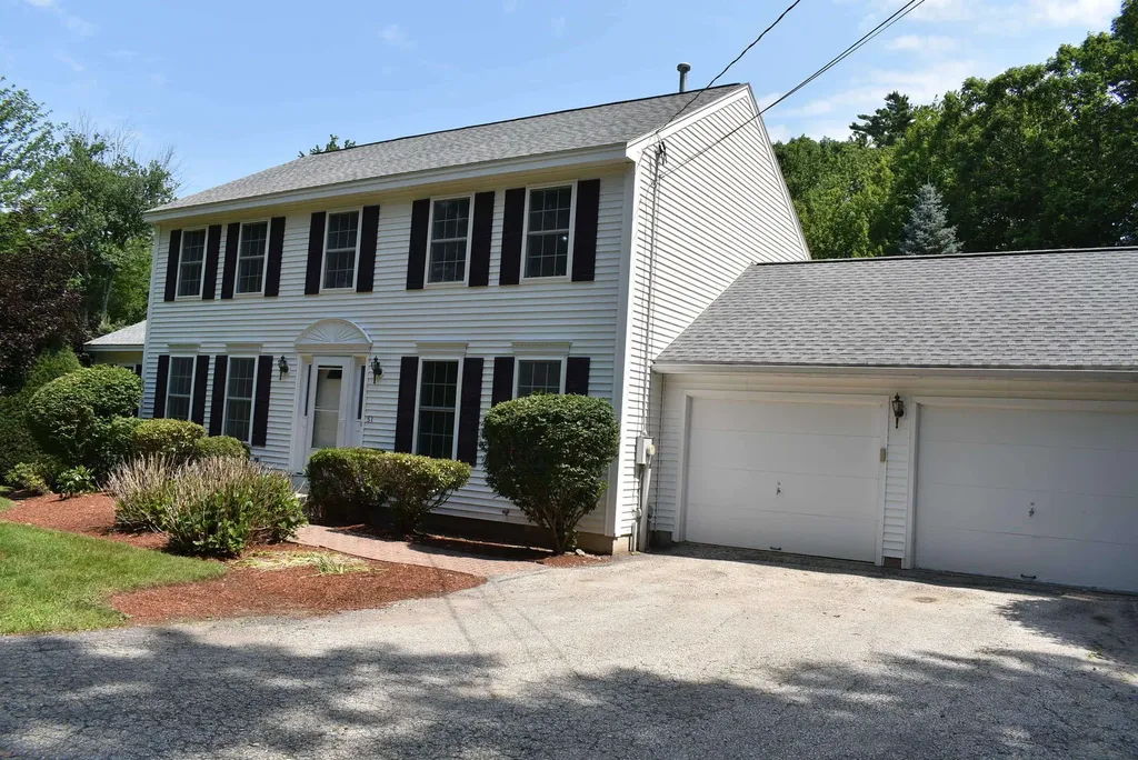 51 Westview Road Brookline NH 03033