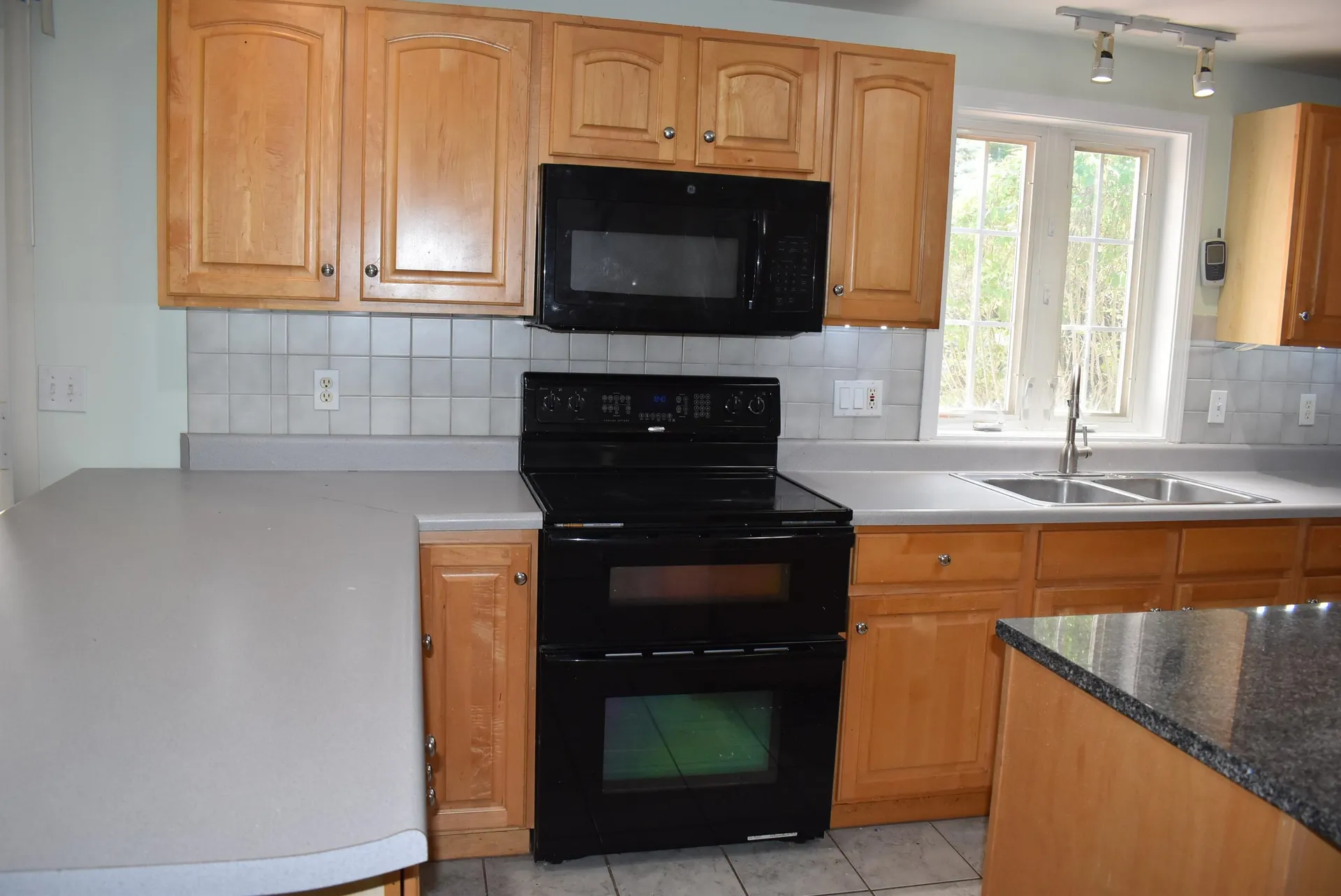 51 Westview Road Brookline NH 03033