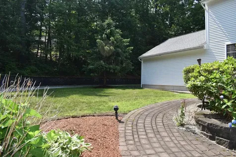 51 Westview Road Brookline NH 03033