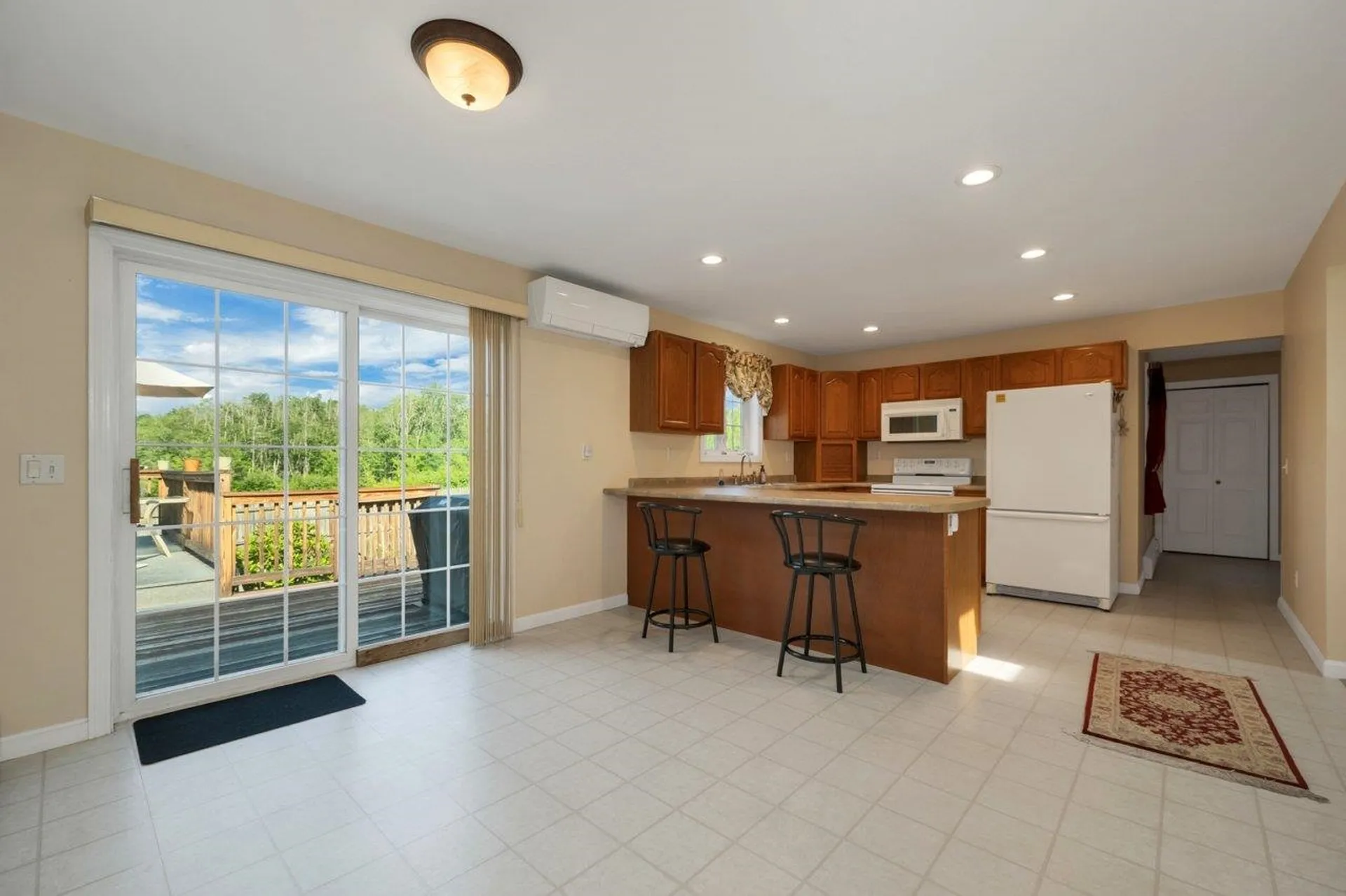 84 Fremont Road Raymond NH 03077