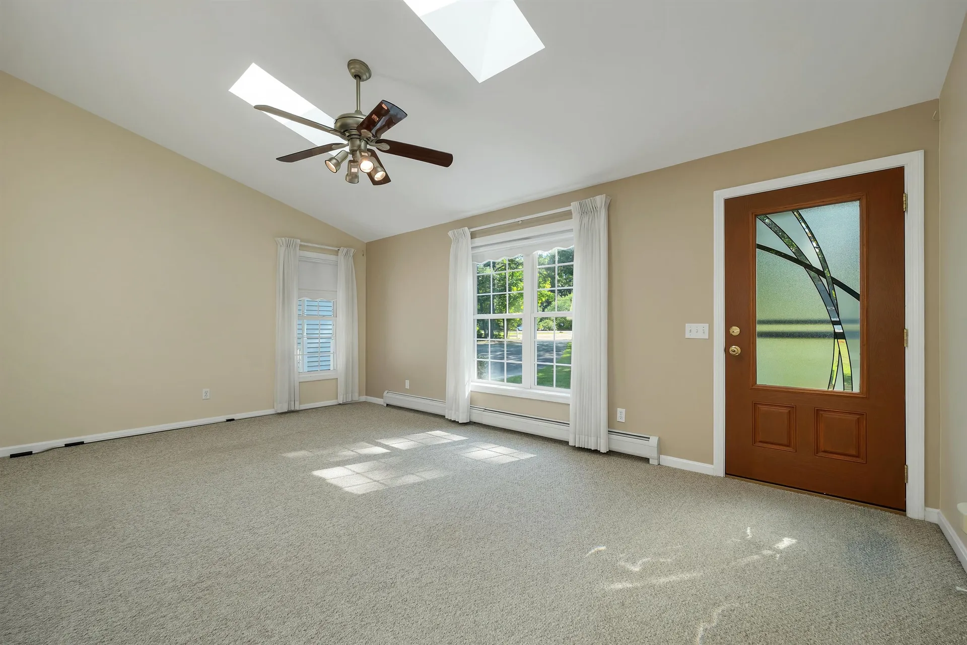 84 Fremont Road Raymond NH 03077