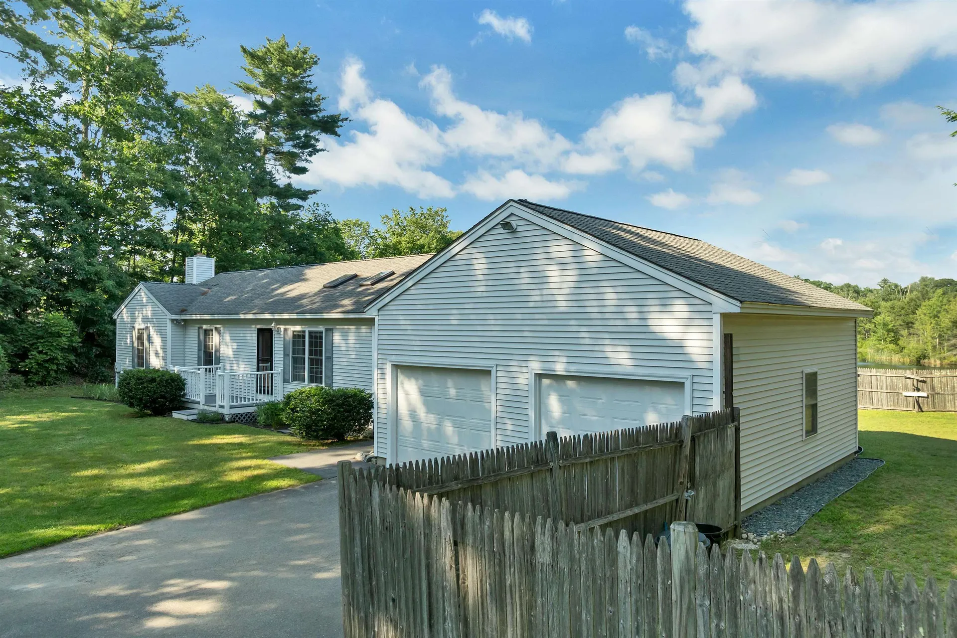 84 Fremont Road Raymond NH 03077