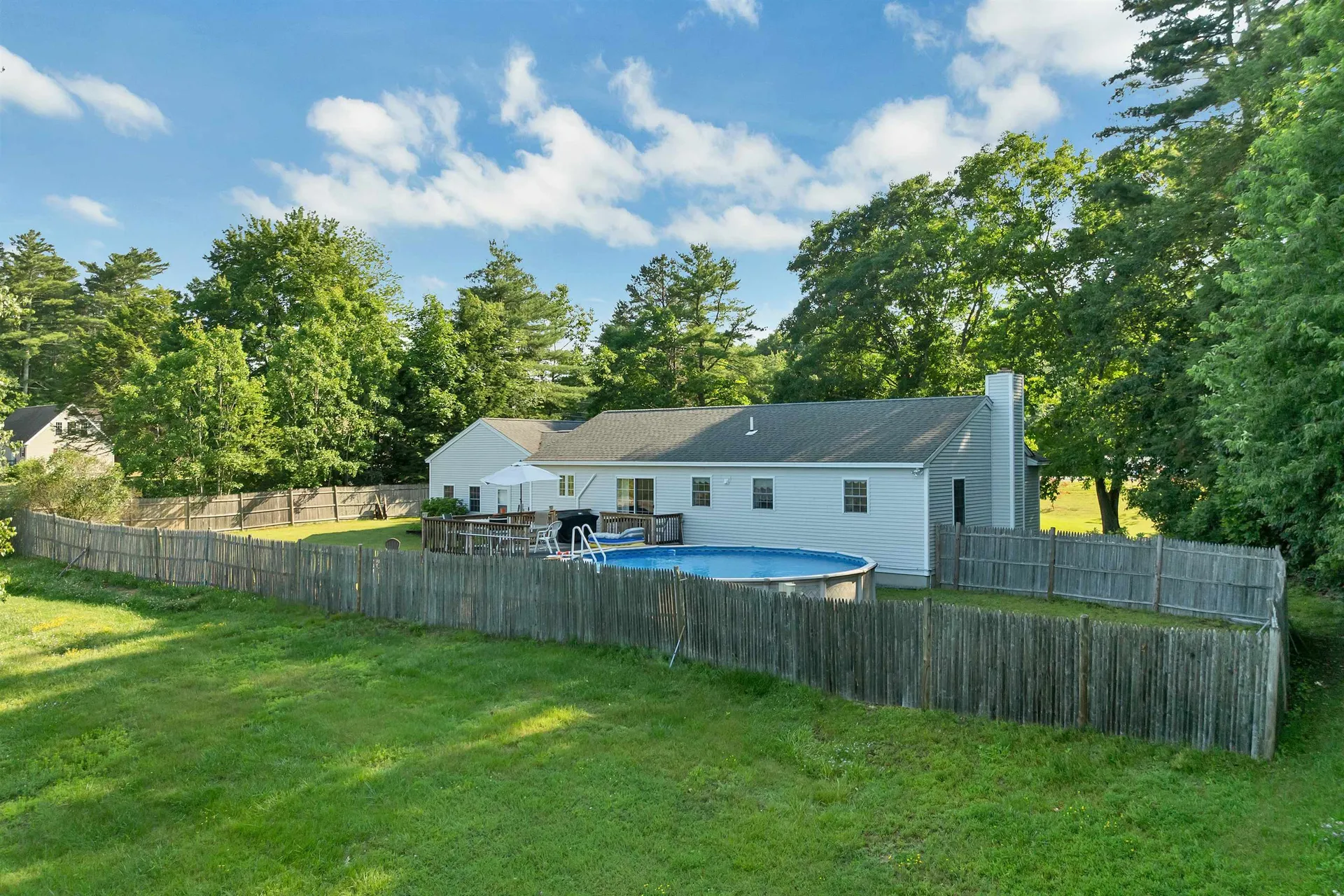 84 Fremont Road Raymond NH 03077