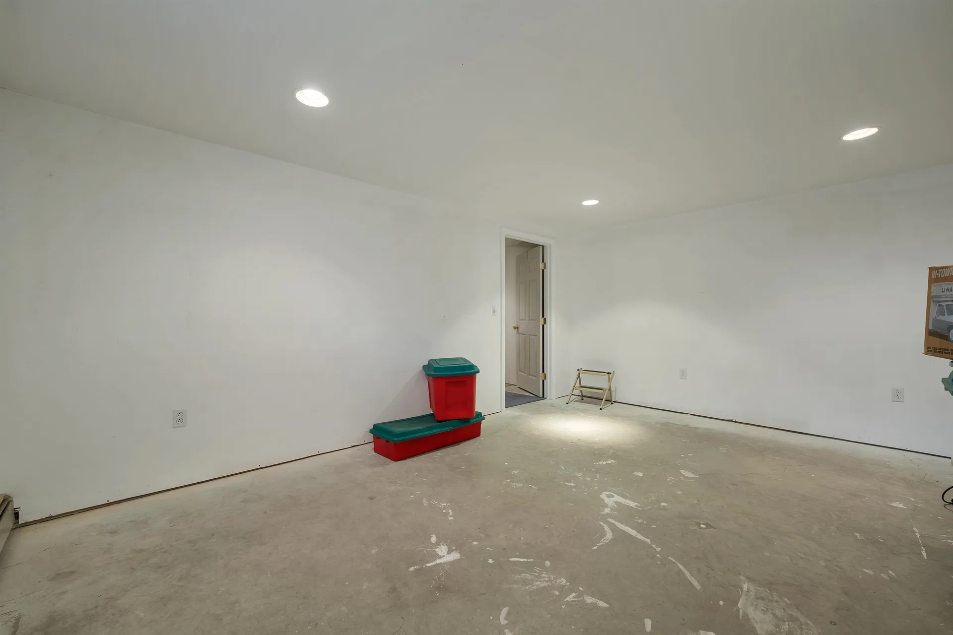 84 Fremont Road Raymond NH 03077