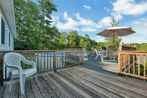 84 Fremont Road Raymond NH 03077