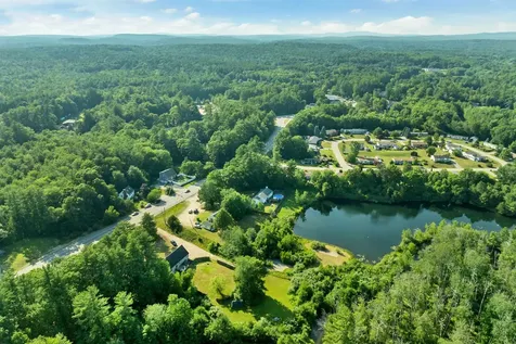 84 Fremont Road Raymond NH 03077