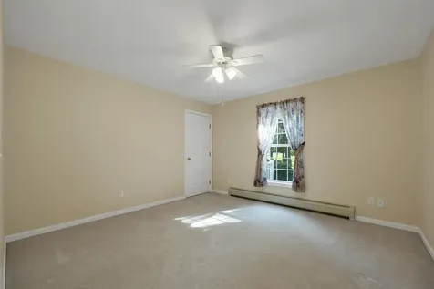 84 Fremont Road Raymond NH 03077