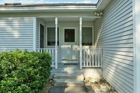 84 Fremont Road Raymond NH 03077