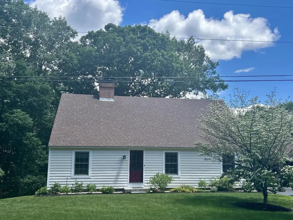 41 Roberts Road Hopkinton NH 03229